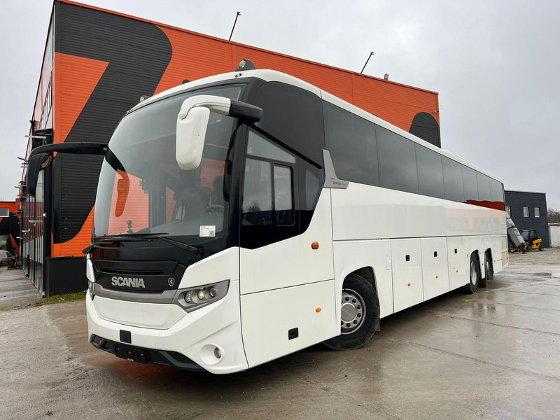 Scania K 450 6x2*4 Interlink 55 SEATS / AC / AUXILIARY HEATING / WHEELCHAIR LIFT / WC - Prigradski autobus: slika 3 Scania K 450 6x2*4 Interlink 55 SEATS / AC / AUXILIARY HEATING / WHEELCHAIR LIFT / WC - Prigradski autobus: slika 3