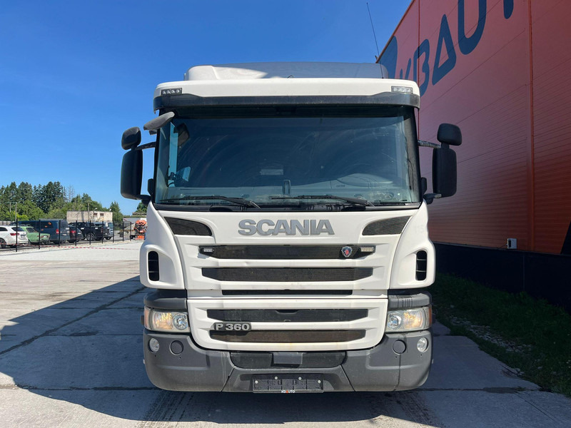Scania P 360 6x2*4 BOX L=9725 mm - Kamion sa zatvorenim sandukom: slika 3 Scania P 360 6x2*4 BOX L=9725 mm - Kamion sa zatvorenim sandukom: slika 3