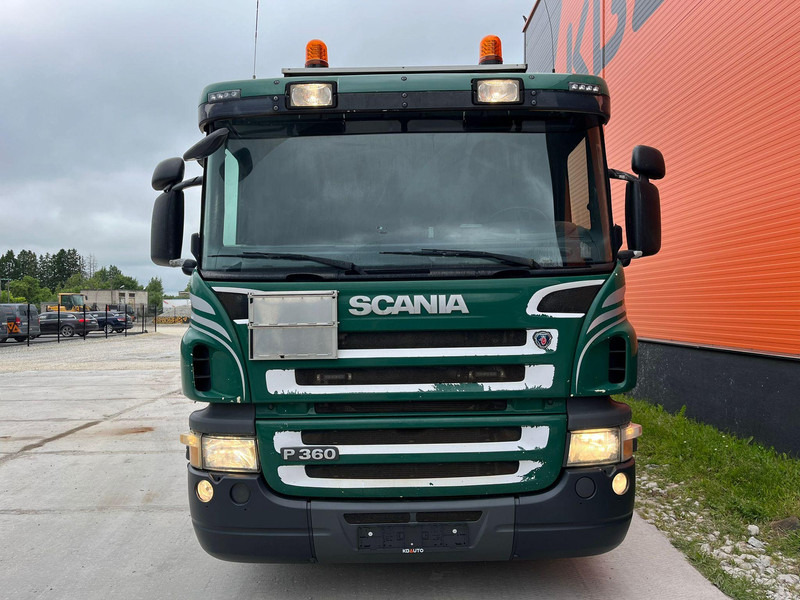Scania P 360 6x2*4 Larsen A/S TANK 10000 l / VACUUM Vacustar W1300R / PRESSURE Uraca F716 - Vakuumska cisterna: slika 2 Scania P 360 6x2*4 Larsen A/S TANK 10000 l / VACUUM Vacustar W1300R / PRESSURE Uraca F716 - Vakuumska cisterna: slika 2