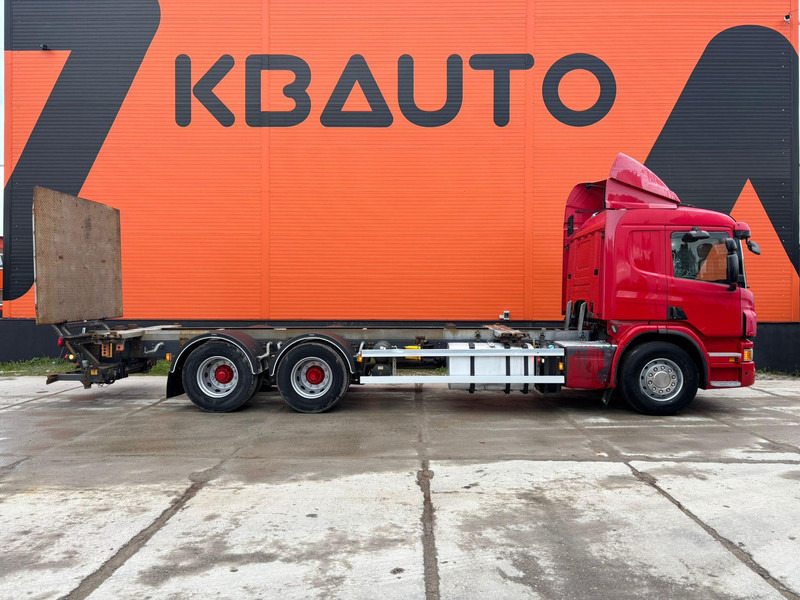 Scania P 440 6x2 RETARDER / CHASSIS L=7741 mm - Kamion za prevoz kontejnera/ Kamion sa promenjivim sandukom: slika 5 Scania P 440 6x2 RETARDER / CHASSIS L=7741 mm - Kamion za prevoz kontejnera/ Kamion sa promenjivim sandukom: slika 5
