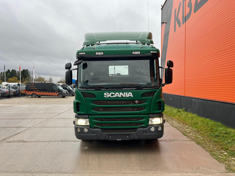 Scania P 450 8x4*4 FOR SALE AS CHASSIS / HYDRAULICS - Kamion sa golom šasijom i zatvorenom kabinom: slika 3 Scania P 450 8x4*4 FOR SALE AS CHASSIS / HYDRAULICS - Kamion sa golom šasijom i zatvorenom kabinom: slika 3