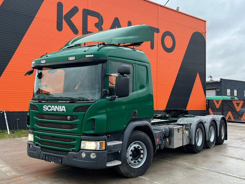 Scania P 450 8x4*4 FOR SALE AS CHASSIS / HYDRAULICS - Kamion sa golom šasijom i zatvorenom kabinom: slika 1 Scania P 450 8x4*4 FOR SALE AS CHASSIS / HYDRAULICS - Kamion sa golom šasijom i zatvorenom kabinom: slika 1