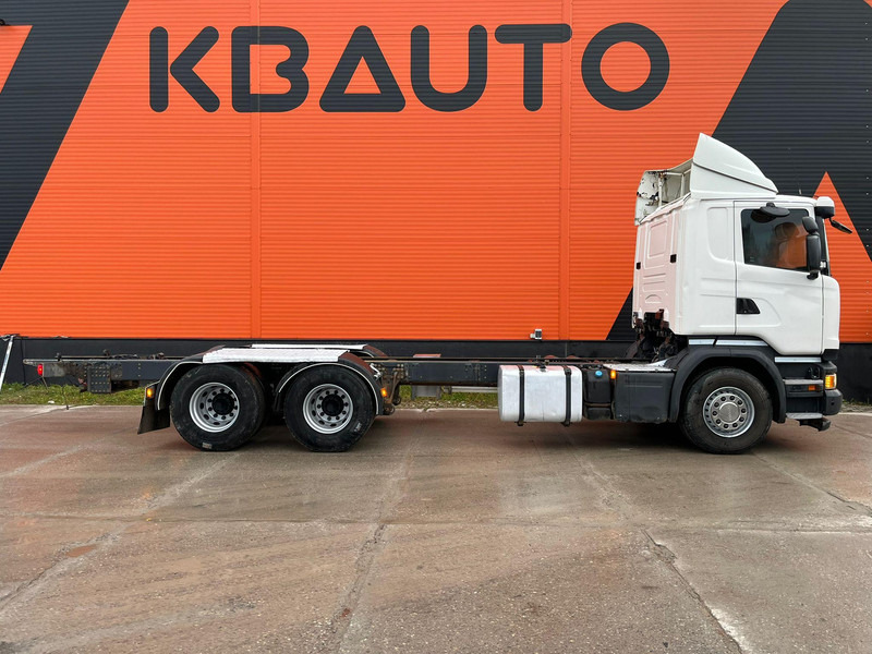 Scania R 450 6x4 CHASSIS L=8298 mm - Kamion sa golom šasijom i zatvorenom kabinom: slika 5 Scania R 450 6x4 CHASSIS L=8298 mm - Kamion sa golom šasijom i zatvorenom kabinom: slika 5