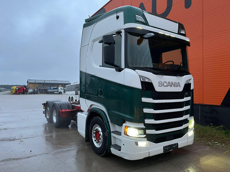 Scania S 540 6x2 9 TON FRONT AXLE / RETARDER / CHASSIS L=5736 mm - Kamion sa golom šasijom i zatvorenom kabinom: slika 3 Scania S 540 6x2 9 TON FRONT AXLE / RETARDER / CHASSIS L=5736 mm - Kamion sa golom šasijom i zatvorenom kabinom: slika 3