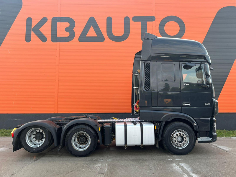 DAF XF 530 6x2 BIG SPACE / ADR / RETARDER / HYDRAULICS / DOUBLE BOGIE - Tegljač: slika 4 DAF XF 530 6x2 BIG SPACE / ADR / RETARDER / HYDRAULICS / DOUBLE BOGIE - Tegljač: slika 4