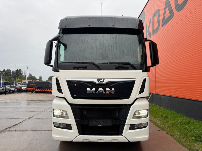 MAN TGX 28.480 6x2 XXL CAB / INTARDER / DOUBLE BOGIE - Tegljač: slika 3 MAN TGX 28.480 6x2 XXL CAB / INTARDER / DOUBLE BOGIE - Tegljač: slika 3