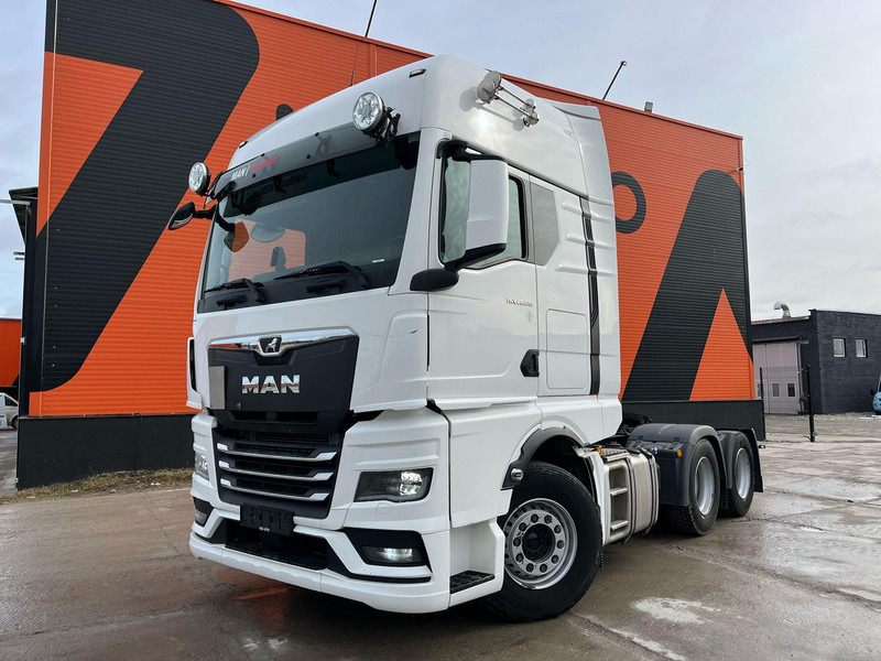 MAN TGX 28.510 6x2 TWIN BED GX CAB / INTARDER / DOUBLE BOGIE - Tegljač: slika 2 MAN TGX 28.510 6x2 TWIN BED GX CAB / INTARDER / DOUBLE BOGIE - Tegljač: slika 2
