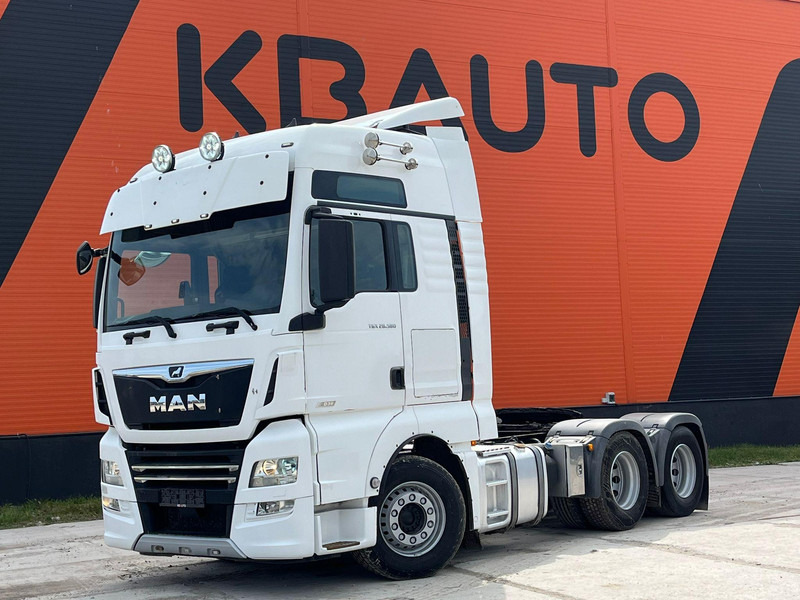 MAN TGX 28.580 6x2 XXL CAB / INTARDER / DOUBLE BOGIE - Tegljač: slika 1 MAN TGX 28.580 6x2 XXL CAB / INTARDER / DOUBLE BOGIE - Tegljač: slika 1