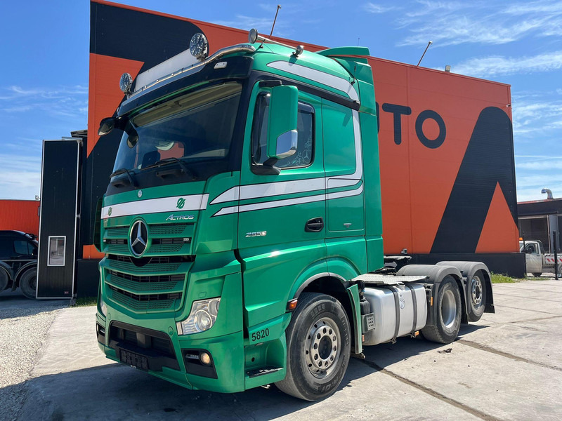 Mercedes-Benz Actros 2553 6x2 STREAMSPACE / RETARDER / PTO - Tegljač: slika 2 Mercedes-Benz Actros 2553 6x2 STREAMSPACE / RETARDER / PTO - Tegljač: slika 2