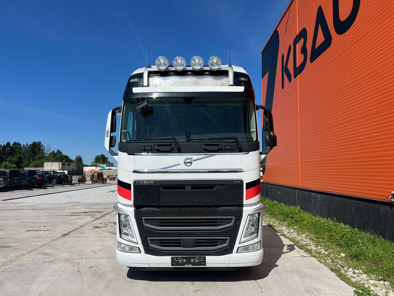 Volvo FH 540 6x2 GLOBE XL / ADR / RETARDER / DOUBLE BOGIE - Tegljač: slika 2 Volvo FH 540 6x2 GLOBE XL / ADR / RETARDER / DOUBLE BOGIE - Tegljač: slika 2