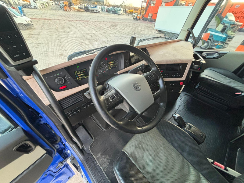 Tegljač Volvo FH 540 6x4 GCW 80 ton / RETARDER / HYDRAULICS / TANDEM AXLE LIFT / BIG AXLES: slika 14
