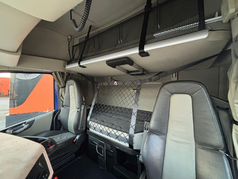 Tegljač Volvo FH 540 6x4 GCW 80 ton / RETARDER / HYDRAULICS / TANDEM AXLE LIFT / BIG AXLES: slika 17