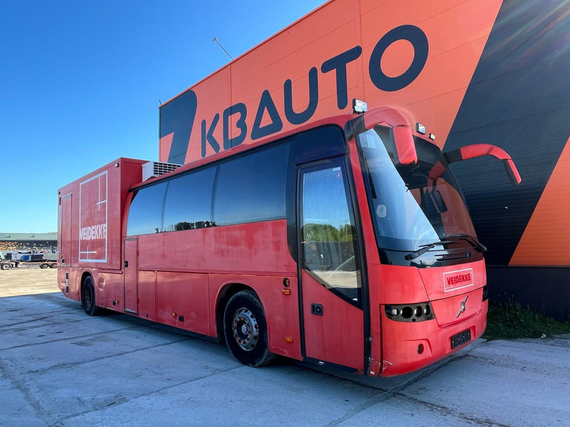 Volvo B 12 M 4x2 13 SEATS / AC / AUXILIARY HEATING / WC / KITCHEN - Prigradski autobus: slika 3 Volvo B 12 M 4x2 13 SEATS / AC / AUXILIARY HEATING / WC / KITCHEN - Prigradski autobus: slika 3