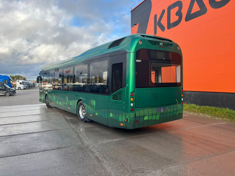 Volvo B5LH 7900 4x2 HYBRID / AC / AUXILIARY HEATING / WHEELCHAIR RAMP - Gradski autobus: slika 5 Volvo B5LH 7900 4x2 HYBRID / AC / AUXILIARY HEATING / WHEELCHAIR RAMP - Gradski autobus: slika 5