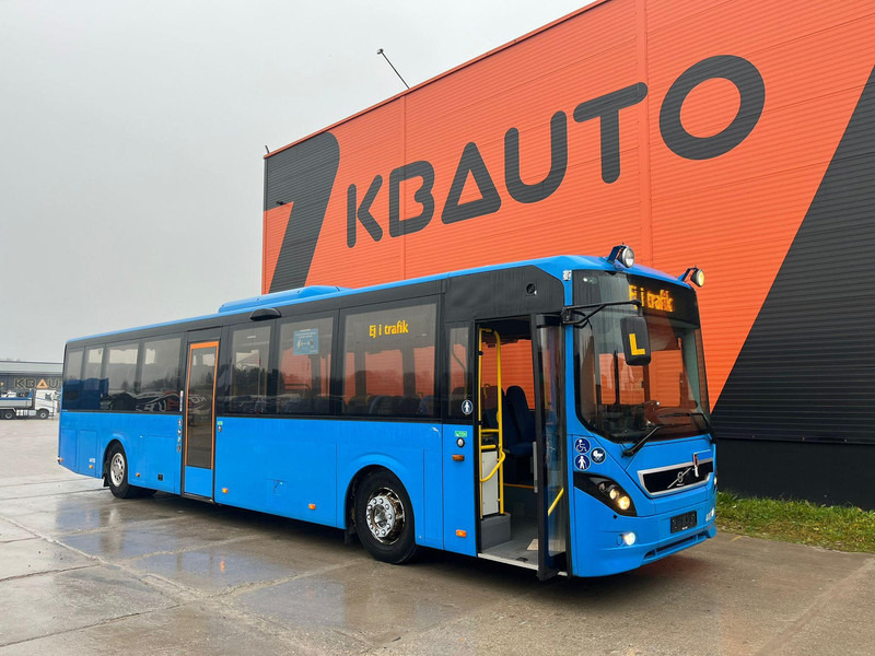 Volvo B7RLE 8900 4x2 48 SEATS + 28 STANDING / AC / AUXILIARY HEATER / WHEELCHAIR RAMP - Prigradski autobus: slika 1 Volvo B7RLE 8900 4x2 48 SEATS + 28 STANDING / AC / AUXILIARY HEATER / WHEELCHAIR RAMP - Prigradski autobus: slika 1