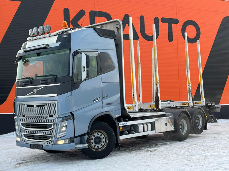 Volvo FH 16 650 6x4 TANDEM AXLE LIFT - Šticar, Kamion sa dizalicom: slika 1 Volvo FH 16 650 6x4 TANDEM AXLE LIFT - Šticar, Kamion sa dizalicom: slika 1