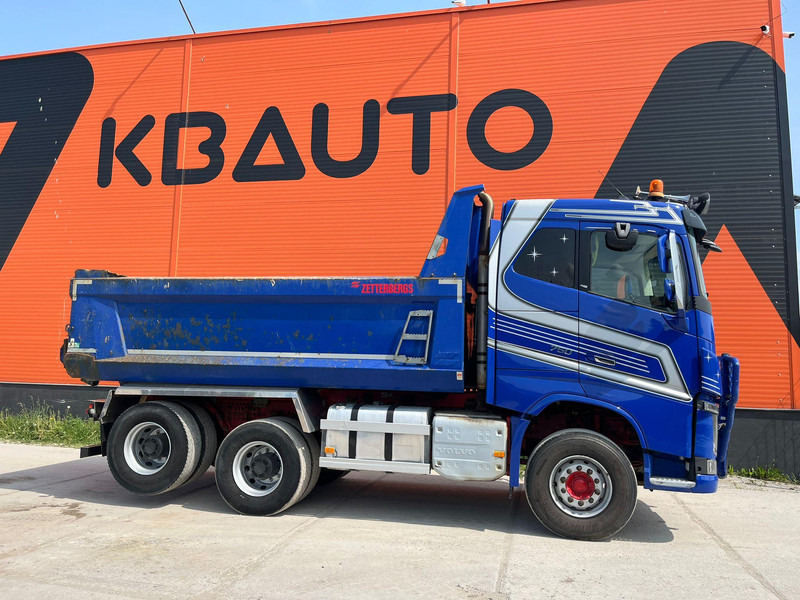 Volvo FH 16 750 6x4 RETARDER / TANDEM AXLE LIFT / BIG AXLES / BOX L=4732 mm - Istovarivač: slika 5 Volvo FH 16 750 6x4 RETARDER / TANDEM AXLE LIFT / BIG AXLES / BOX L=4732 mm - Istovarivač: slika 5
