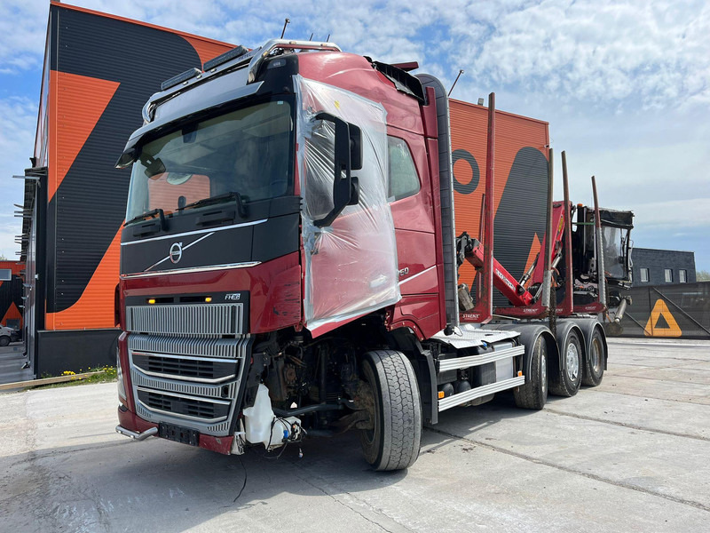 Volvo FH 16 750 8x4/4 DAMAGED ! - Šticar, Kamion sa dizalicom: slika 2 Volvo FH 16 750 8x4/4 DAMAGED ! - Šticar, Kamion sa dizalicom: slika 2