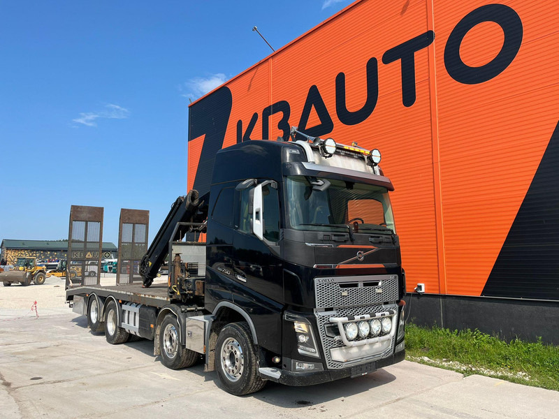 Volvo FH 16 750 8x4 HMF2620K-5 / WINCH / PLATFORM L=7100 mm - Kamion za prevoz automobila: slika 4 Volvo FH 16 750 8x4 HMF2620K-5 / WINCH / PLATFORM L=7100 mm - Kamion za prevoz automobila: slika 4