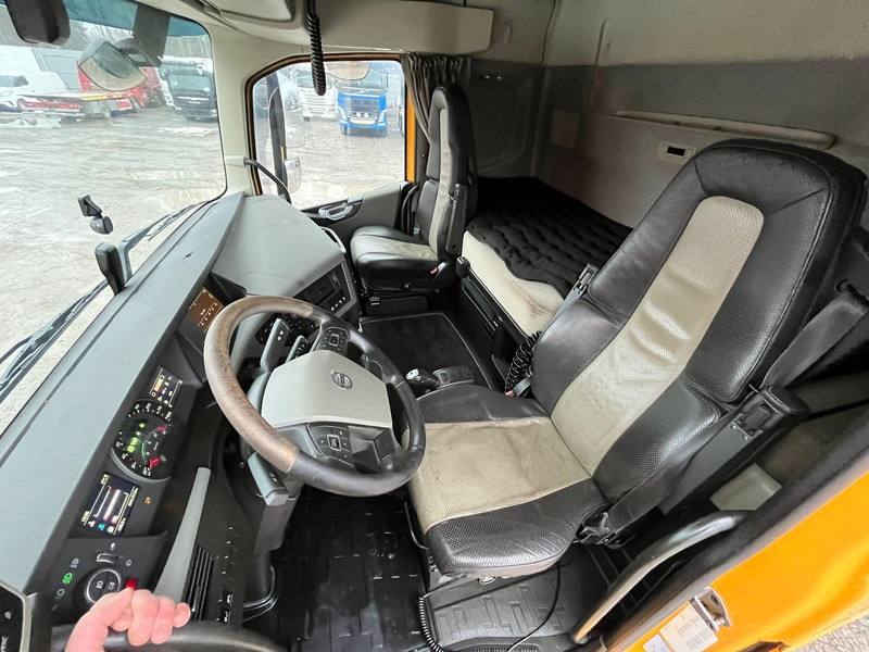 Šticar, Kamion sa dizalicom za prevoz drva Volvo FH 500 8x4*4 Hiab 96ST 97: slika 20