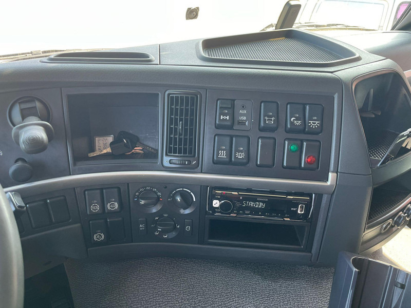 Volvo FM 330 4x2 PK12002 / PLATFORM L=6682 mm Volvo FM 330 4x2 PK12002 / PLATFORM L=6682 mm: slika 20