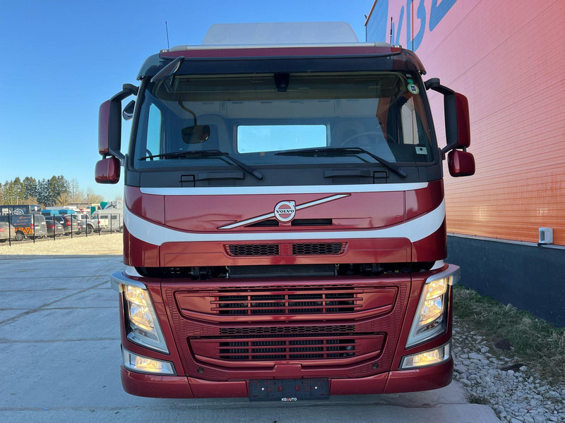 Volvo FM 330 6x2*4 ONLY 57587 km !!! / HYDRAULICS / CHASSIS L=7740 MM - Kamion sa golom šasijom i zatvorenom kabinom: slika 3 Volvo FM 330 6x2*4 ONLY 57587 km !!! / HYDRAULICS / CHASSIS L=7740 MM - Kamion sa golom šasijom i zatvorenom kabinom: slika 3