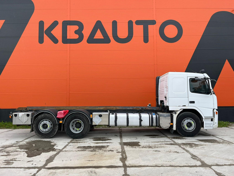 Volvo FM 410 6x2*4 HYDRAULICS / CHASSIS L=6875 mm - Kamion sa golom šasijom i zatvorenom kabinom: slika 5 Volvo FM 410 6x2*4 HYDRAULICS / CHASSIS L=6875 mm - Kamion sa golom šasijom i zatvorenom kabinom: slika 5