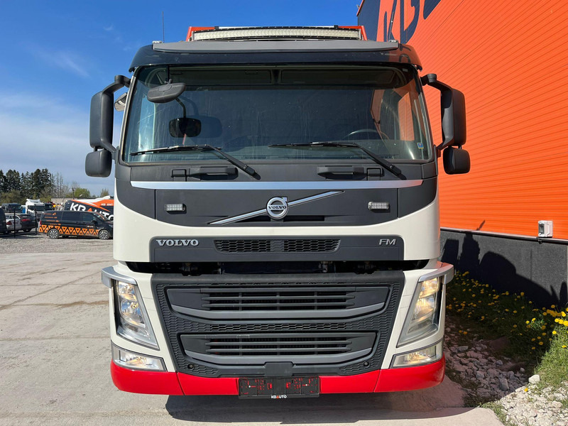 Volvo FM 460 8x2*6 HIAB 302E-6 / PLATFORM L=6721 mm - Kamion sa tovarnim sandukom, Kamion sa dizalicom: slika 3 Volvo FM 460 8x2*6 HIAB 302E-6 / PLATFORM L=6721 mm - Kamion sa tovarnim sandukom, Kamion sa dizalicom: slika 3
