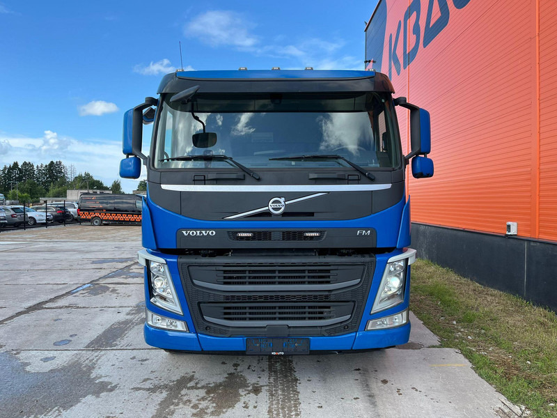 Volvo FM 500 8x2*6 PLATFORM L=9192 mm / WINCH - Kamion za prevoz automobila: slika 3 Volvo FM 500 8x2*6 PLATFORM L=9192 mm / WINCH - Kamion za prevoz automobila: slika 3