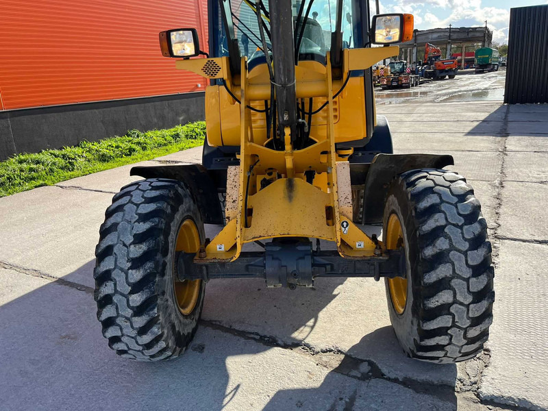 Utovarivač točkaš Volvo L 25 F BUCKET & FORKS: slika 8