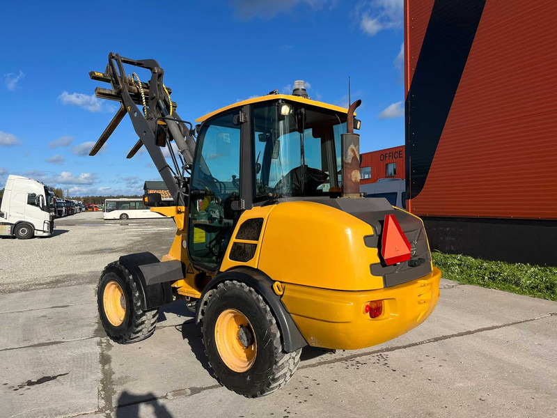 Utovarivač točkaš Volvo L 25 F BUCKET & FORKS: slika 5
