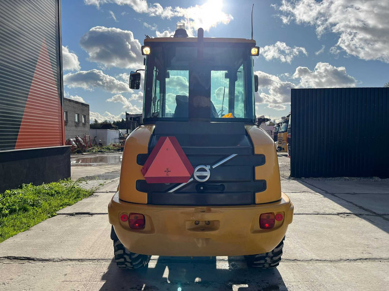Utovarivač točkaš Volvo L 25 F BUCKET & FORKS: slika 6