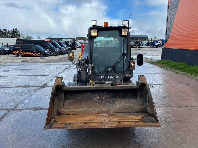 Volvo MC 70 C T4 BRUSH - Utovarivač točkaš: slika 3 Volvo MC 70 C T4 BRUSH - Utovarivač točkaš: slika 3