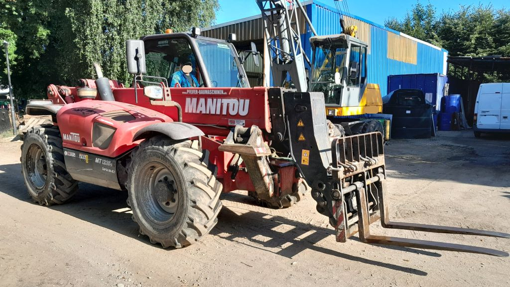 MANITOU MT 1235S - Teleskopski utovarivač na točkovima: slika 2 MANITOU MT 1235S - Teleskopski utovarivač na točkovima: slika 2