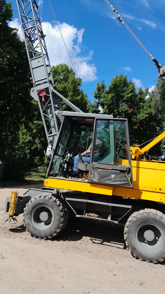 SENNEBOGEN S612M - Pokretni kran: slika 5 SENNEBOGEN S612M - Pokretni kran: slika 5