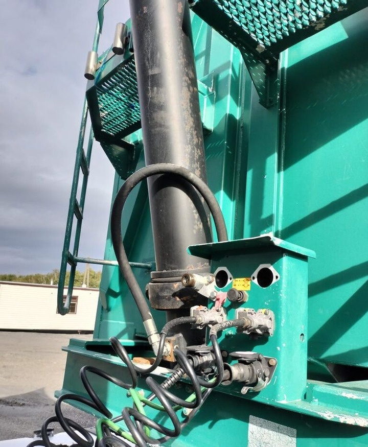 Poluprikolica istovarivača Benalu C 34: slika 12 Poluprikolica istovarivača Benalu C 34: slika 12