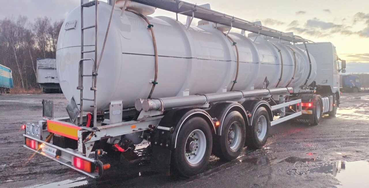 Guhur ADR L4BN/ chemiczna / polyester / poj. 24.600L - Poluprikolica cisterna: slika 1 Guhur ADR L4BN/ chemiczna / polyester / poj. 24.600L - Poluprikolica cisterna: slika 1