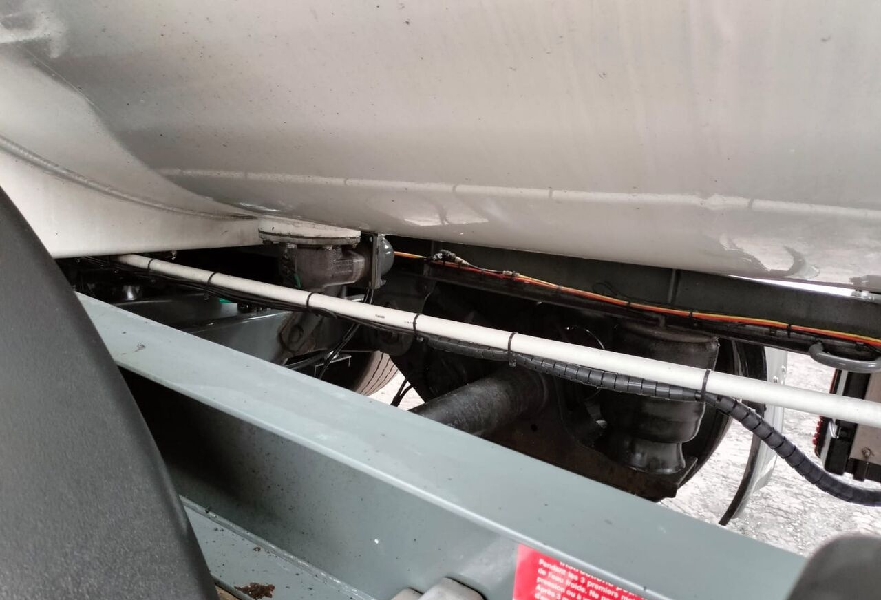 Poluprikolica cisterna za prevoz goriva Magyar: slika 11 Poluprikolica cisterna za prevoz goriva Magyar: slika 11