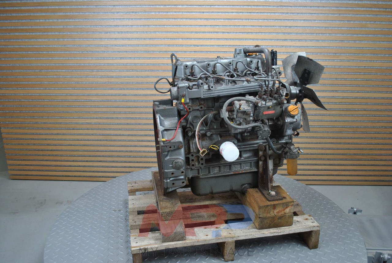 Isuzu Komatsu 4D88 - Motor za Građevinska mašina: slika 4 Isuzu Komatsu 4D88 - Motor za Građevinska mašina: slika 4