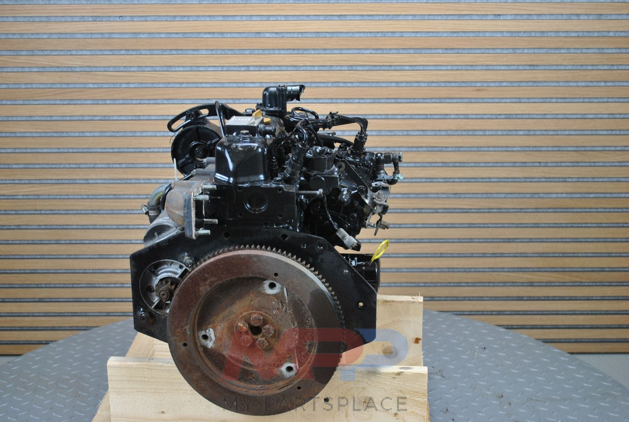 Komatsu 3D68 - Motor: slika 3 Komatsu 3D68 - Motor: slika 3