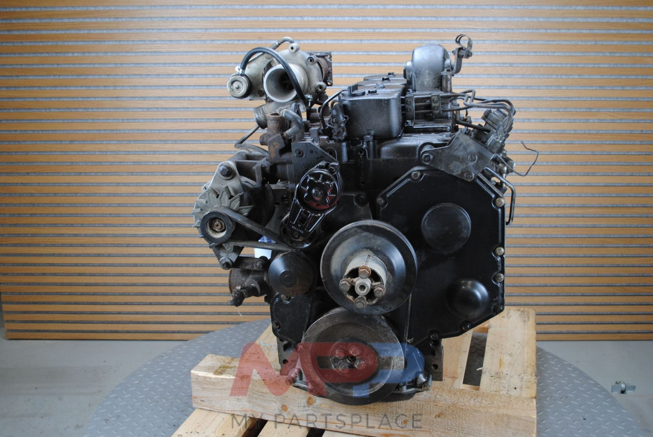 Komatsu 4D102 - Motor: slika 5 Komatsu 4D102 - Motor: slika 5