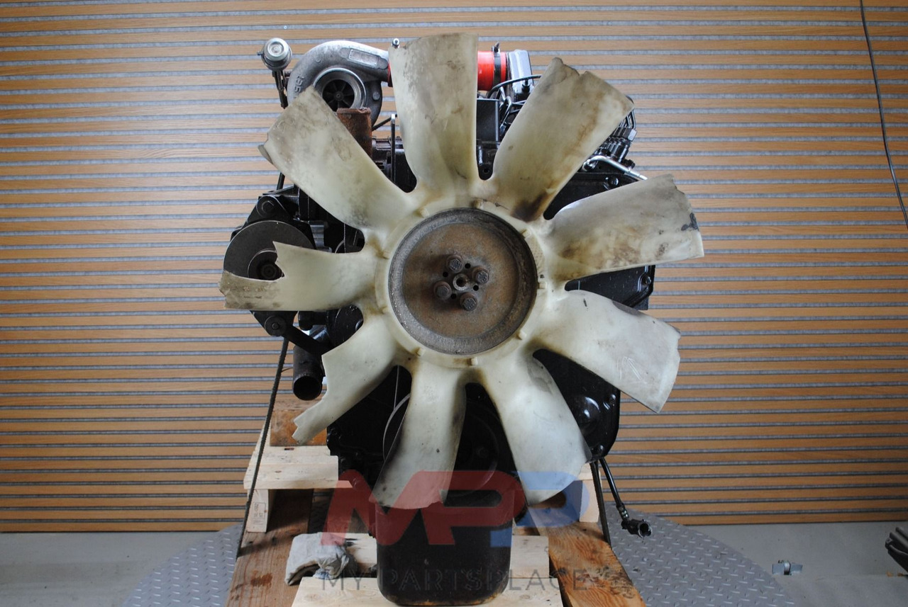 Komatsu 6D114 - Motor: slika 5 Komatsu 6D114 - Motor: slika 5