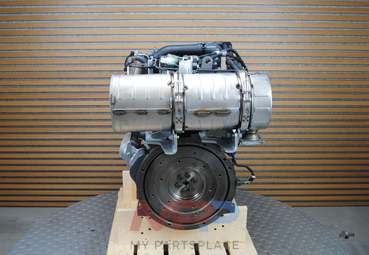 Kubota Kubota V2403-CR-T nieuw - Motor: slika 1 Kubota Kubota V2403-CR-T nieuw - Motor: slika 1