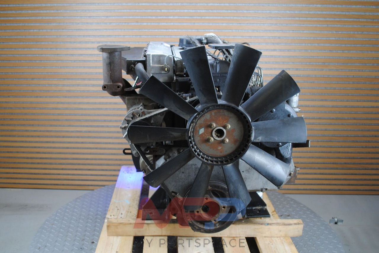 Perkins Perkins 1004 turbo AA-AB 1004.4 - Motor: slika 5 Perkins Perkins 1004 turbo AA-AB 1004.4 - Motor: slika 5