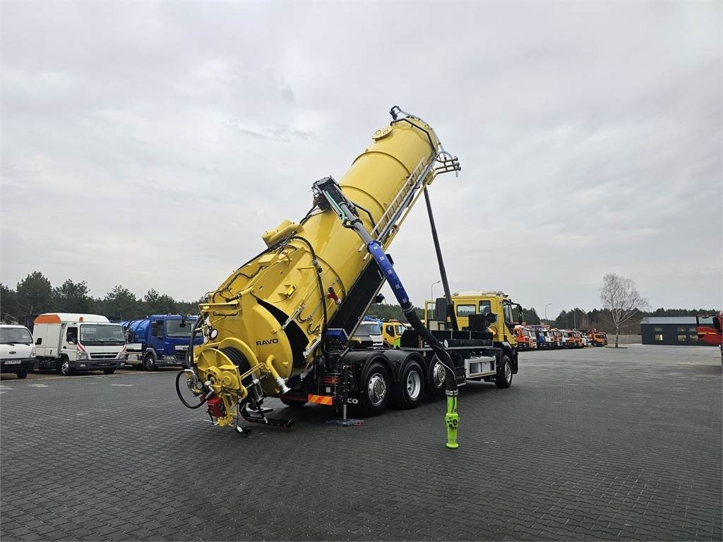 Iveco RAVO WUKO FOR CHANNEL CLEANING druck saug kanal - Vakuumska cisterna: slika 1 Iveco RAVO WUKO FOR CHANNEL CLEANING druck saug kanal - Vakuumska cisterna: slika 1