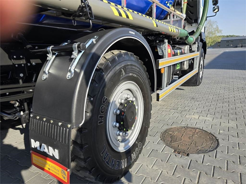 MAN TGM 4x4 GAMON PW8 for collecting liquid waste sepa - Korisno/ Posebno vozilo: slika 5 MAN TGM 4x4 GAMON PW8 for collecting liquid waste sepa - Korisno/ Posebno vozilo: slika 5