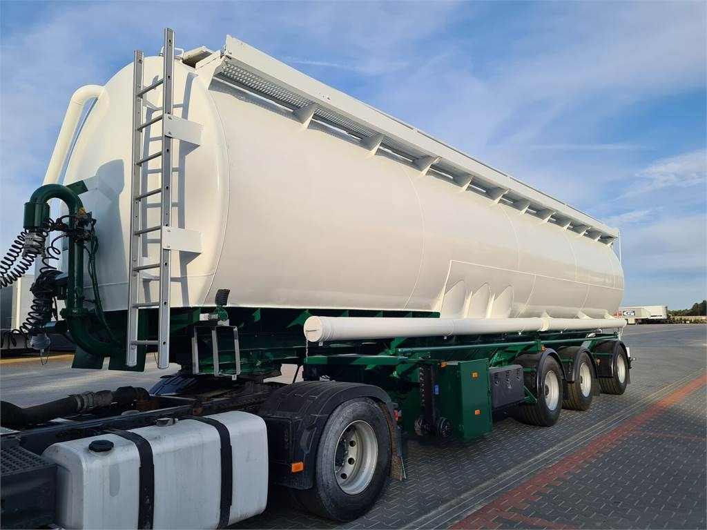 Lambrecht with suction WELGRO fodder, flour, wheat - Poluprikolica cisterna: slika 5 Lambrecht with suction WELGRO fodder, flour, wheat - Poluprikolica cisterna: slika 5