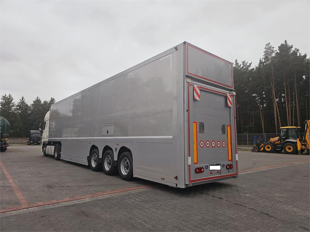 Langendorf DOUBLE LOADING FOR MOTOR COSMETICS Flexliner Inloa - Prikolica hladnjače: slika 4 Langendorf DOUBLE LOADING FOR MOTOR COSMETICS Flexliner Inloa - Prikolica hladnjače: slika 4