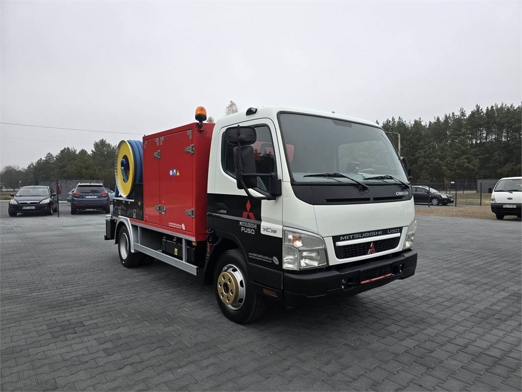 Mitsubishi RIONED COMBI WUKO FOR CLEANING SEWAGE - Vakuumska cisterna: slika 2 Mitsubishi RIONED COMBI WUKO FOR CLEANING SEWAGE - Vakuumska cisterna: slika 2