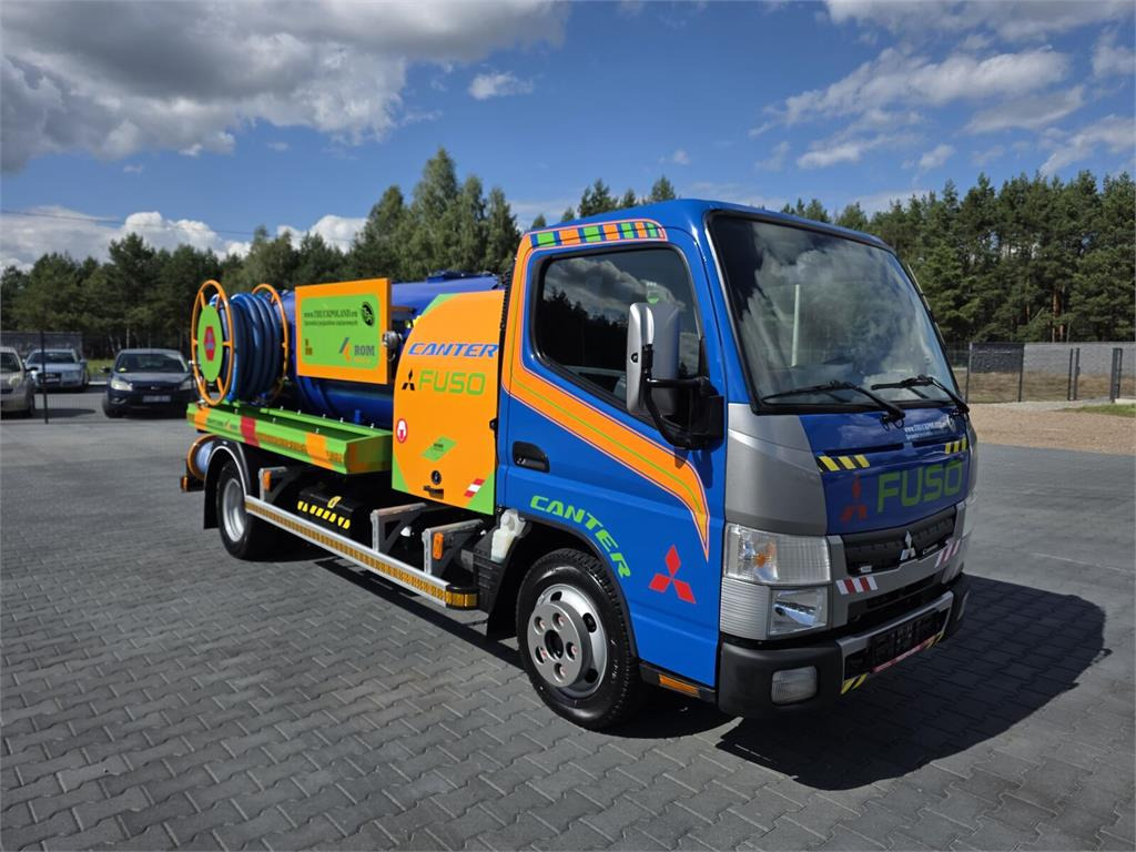 Mitsubishi ROM KOKS SMART COMBI WUKO HOT WATER FOR CLEANING S - Vakuumska cisterna: slika 2 Mitsubishi ROM KOKS SMART COMBI WUKO HOT WATER FOR CLEANING S - Vakuumska cisterna: slika 2